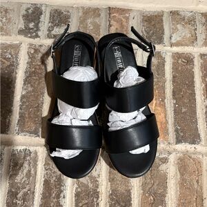 NWT IDIFU Black Sandals